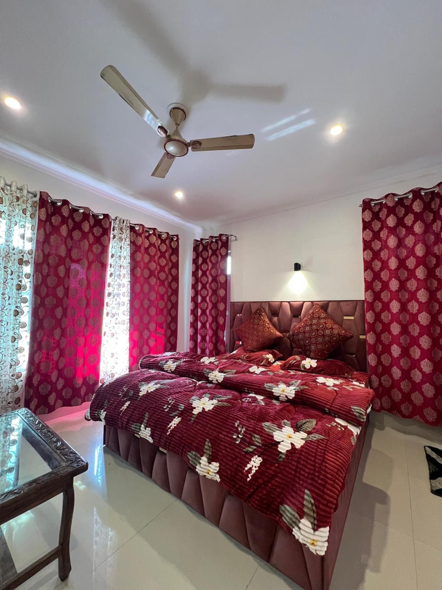 Meer Mansion Homestay Srinagar  Exterior photo